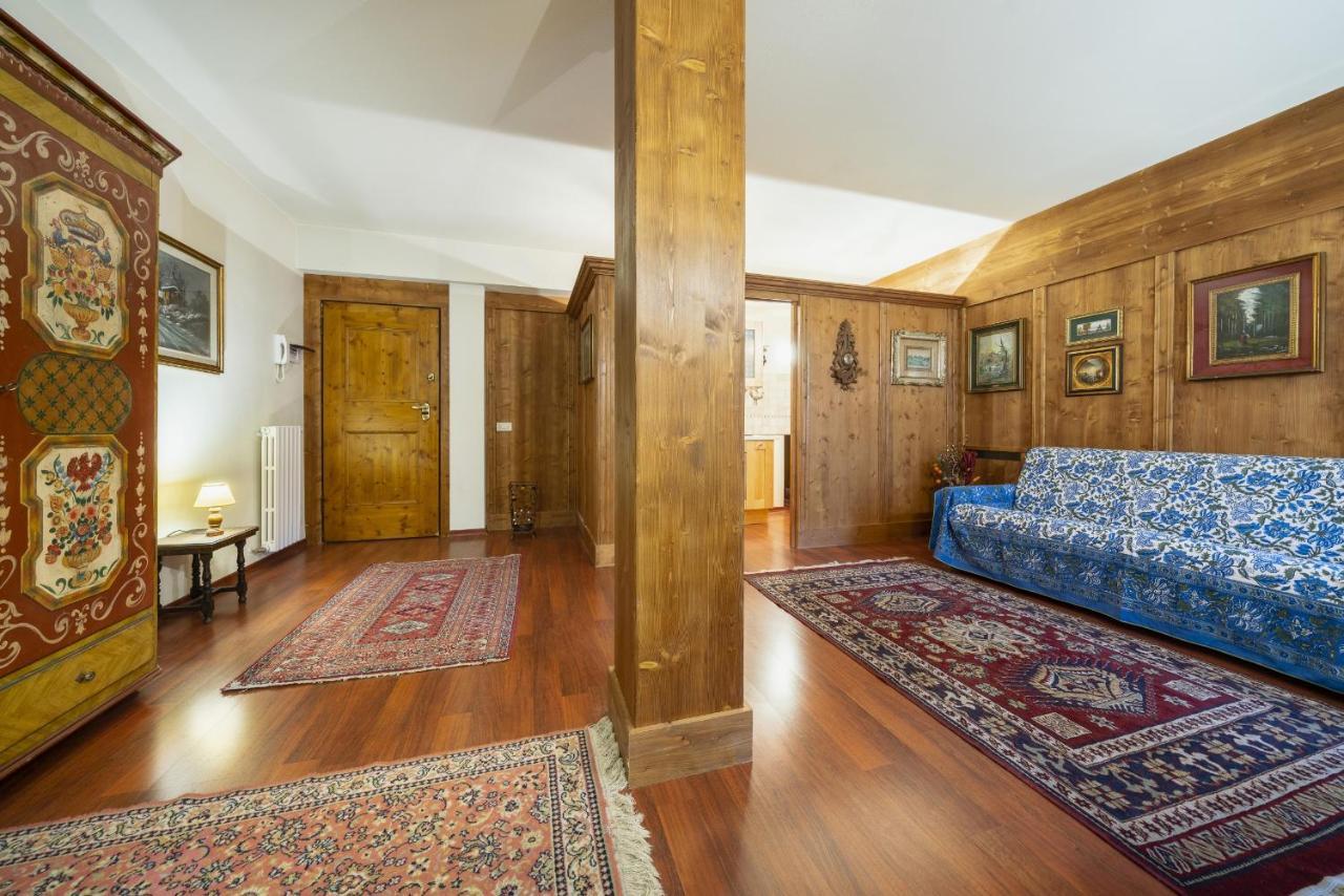 Villa S. Francesco - Stayincortina Cortina d'Ampezzo Exterior photo